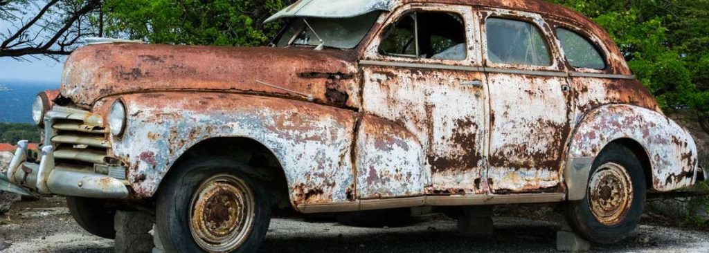 old rusted car